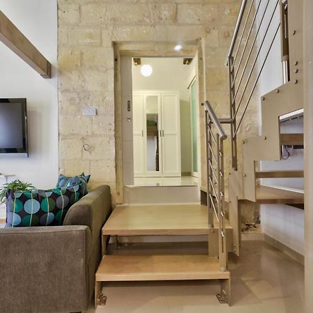 Charming Valletta 1 Bedroom Apartment Off Republic Street Sleeps 4 Eksteriør bilde
