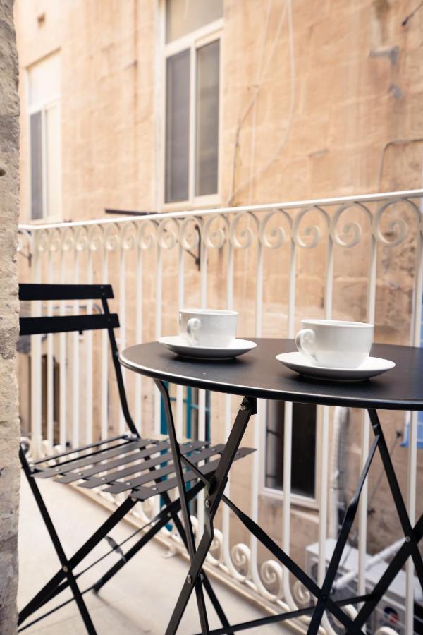 Charming Valletta 1 Bedroom Apartment Off Republic Street Sleeps 4 Eksteriør bilde