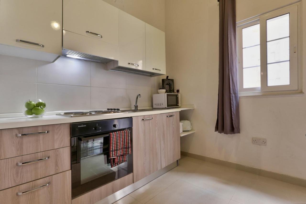 Charming Valletta 1 Bedroom Apartment Off Republic Street Sleeps 4 Eksteriør bilde